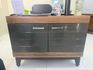 مكتب، عياده، سرير مريض ، خزانه