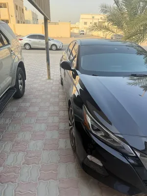 نيسان التيماء للبيع