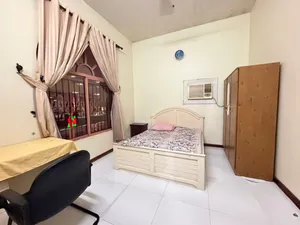 Sharing flat for rent including ewa