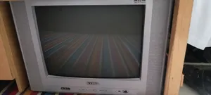تلفزون قديم شغال