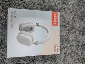 سماعه من ماركه soundtek اصليه مع كل ملحقاتها