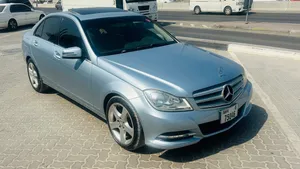 2014 Mercedes excellent 17000 DH