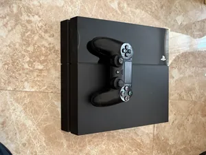 PS4 For sale with 1 controller and 4 CDs