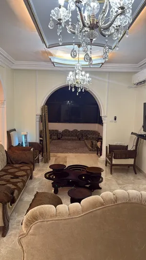 252 m2 3 Bedrooms Apartments for Sale in Amman Jubaiha