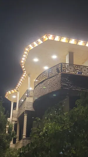 تعهدات العواوده  تركيب القرميد وصيانه العامه