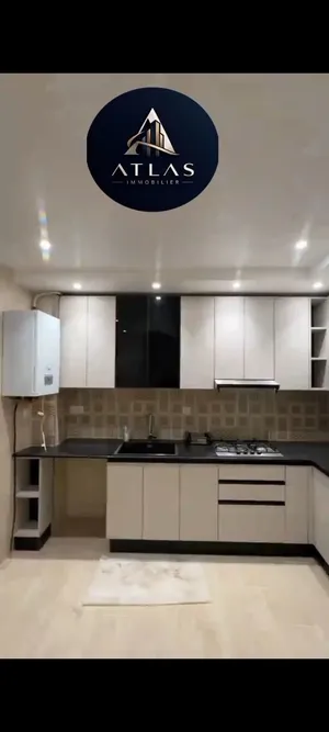 بيع عقارات