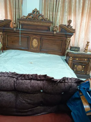 اشياء متنوعة للبيع بسعر مغري جدا