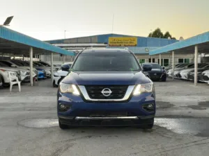 Used Nissan Pathfinder in Ajman