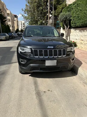 جيب شيروكي موديل 2015