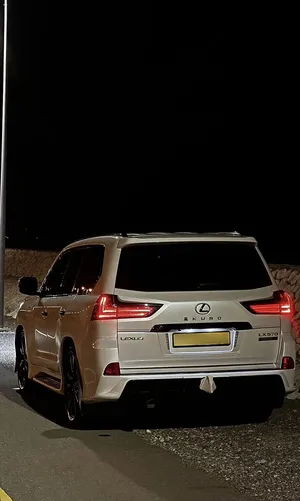 Used Lexus LX in Al Dakhiliya