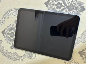 Apple iPad 128 GB in Mafraq