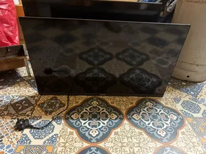 شاشة تلفزيون ikon بمقاس 32 بوصة LED tv للبيع