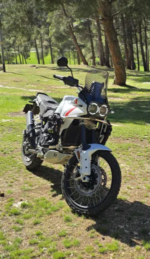 Ducati Desert X 2024