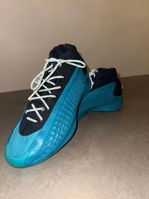 Adidas Basketball Shoe بوت اديداس اصلي