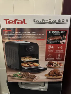 القلاية الهوائية والفرن والشواية Tefal Easy Fry Oven & Grill