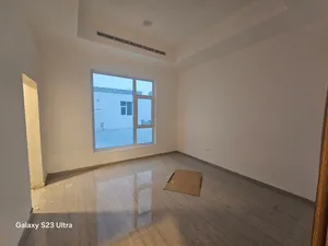 يتوفر لدينا شقق وملاحق للايجار في ضواحي بوظبي الرياض الأحواض الأولى الشامخه الشوامخ بني يأس شخبوط