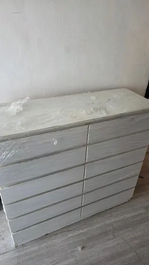 طاولة ادراج _ Table