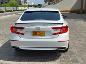 هوندا اكورد رقم واحد