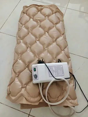 Alerta Bubble 2 Air Pressure Mattress with Pump – Used 1 Day
