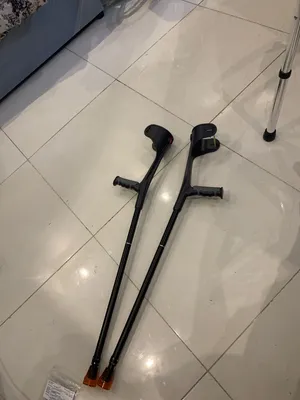 عكازات جديده ما استعملت