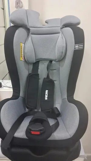 Baby car seat for 10 bd with delivery