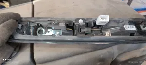 ليد رام خلفي و زيج فوق اصطب جميس يوكن