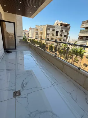 شقة لم تسكن للبيع