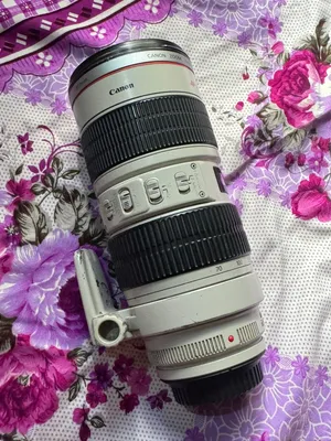 عدسه كانون 70/200 جيل ثاني