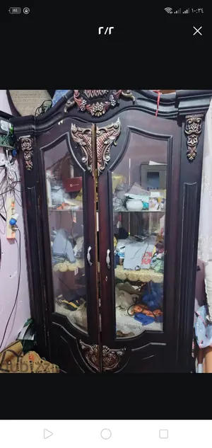 سرير متر و20 معاها حاجته كلها ونيش