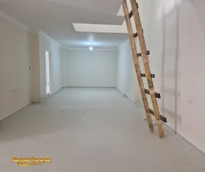 330 m2 5 Bedrooms Apartments for Sale in Ramallah and Al-Bireh Surda