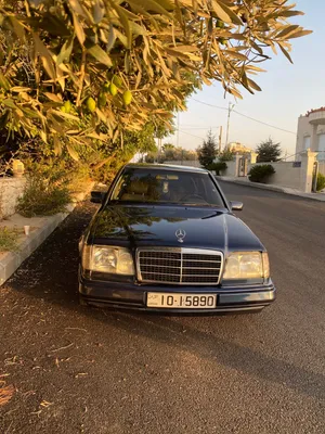 مارسيدس E230