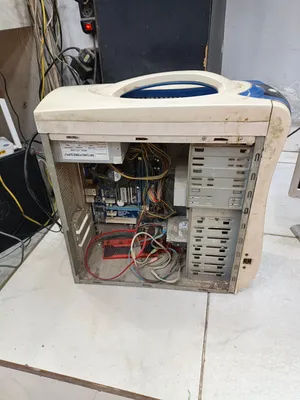 كيسه كمبيوتر hp هارد 500 رامات 2 جيجا تعمل بحاله ممتازه