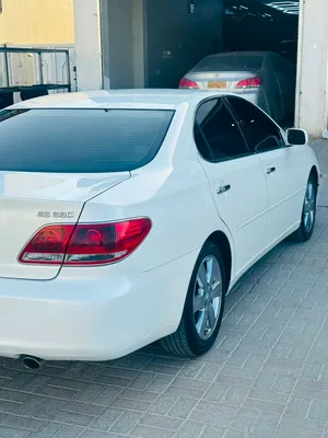 Used Lexus ES in Al Dakhiliya