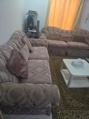 اغراض للبيع بسعر رمزي