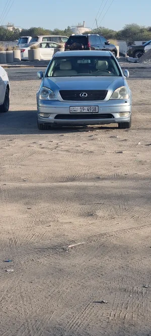 لكزس LS 430 2002 مستعمل بحالة ممتازة مع تقنيات حديثة وداخل بيج