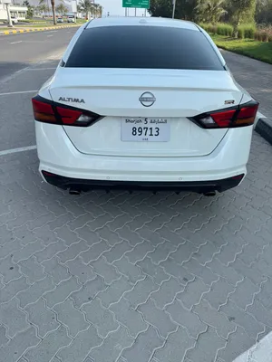 Used Nissan Altima in Sharjah