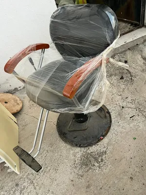 كراسي حلاقه للبيع