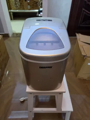 Geepas portable automatic ice maker GIM63015UT