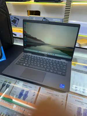 Dell Latitude 7420 - i7 11th 16GB 256GB - Business Ultrabook CPU: Intel Core i7-1165G7 / i7-1185G7 1
