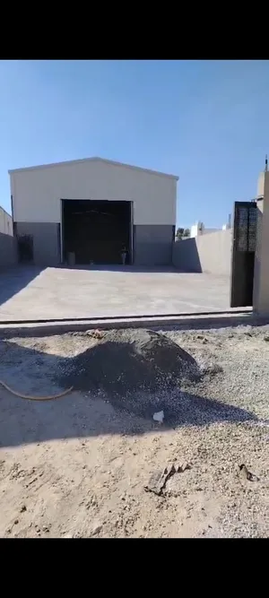 هنجر جديد في المنطقة الحرفية خلف المدينة الصناعية سحاب قائم في منطقة هناجر ومصانع تابعة لبلدية سحاب