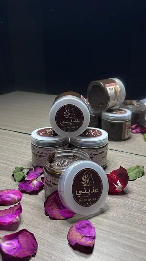 منتجات فنانة