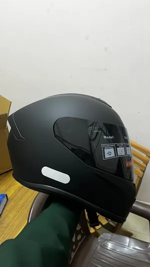 خوذه دراجه ناريه