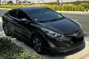 Hyundai Elantra 2016 Limited GCC Specs - Excellent Condition - Single Owner
