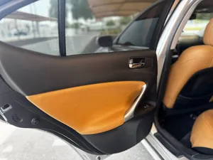 Used Lexus IS in Al Ain