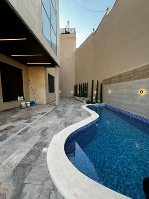 دوبلكس فاخر ومميز للبيع في دابوق، بتصميم راقٍ ومساحات واسعة، جديدة لم تسكن سابقًا 500م2 داخلي + 168م