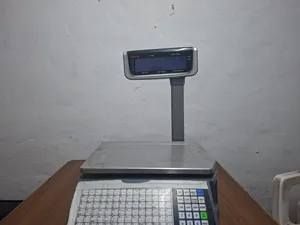 ميزان rongta تاتش مستعمل بحالة جيدة بطبع ملصقات وفواتير