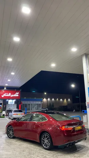 لكزس صالون ES350 للبيع فقط