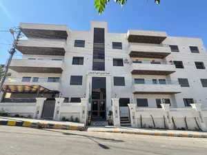 شقة طابق اول خلفي  مميزة للبيع  153م بسعر مميز