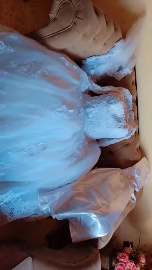 موديل جديد استعمال لبسه وحده ل البيع