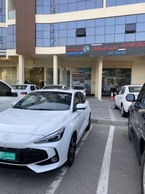 Sedan Hyundai in Muscat